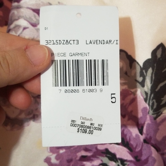 Homecoming/Prom Dress - Picture 4 of 4